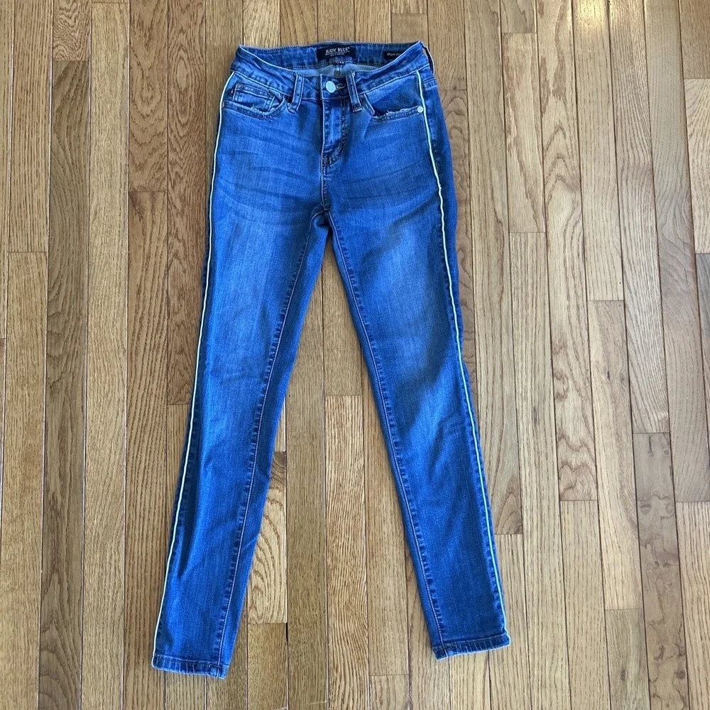 Judy Blue Skinny Fit Jeans Women's Size 1/25 White Stripes Blue‎ Stretch